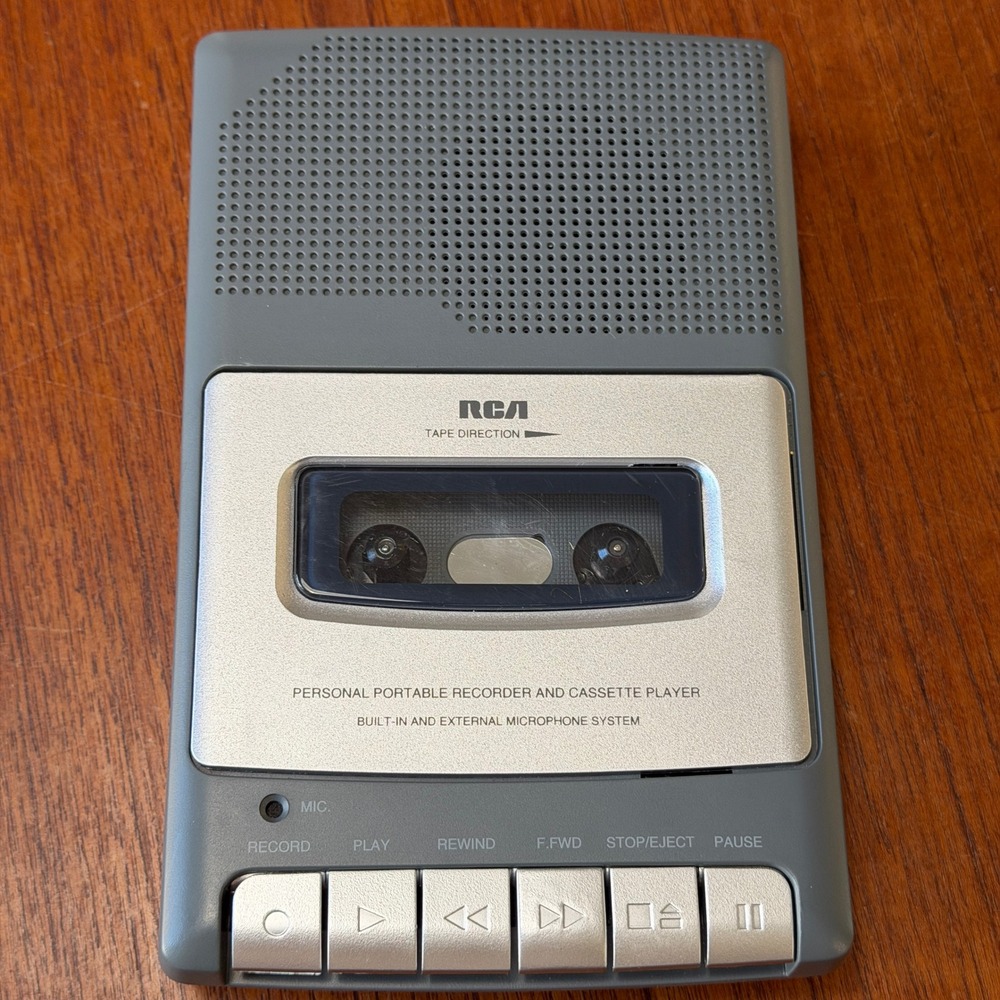 RCA RP3504-C Personal Portable Cassette Player Recorder Gray Silver w/Adapter